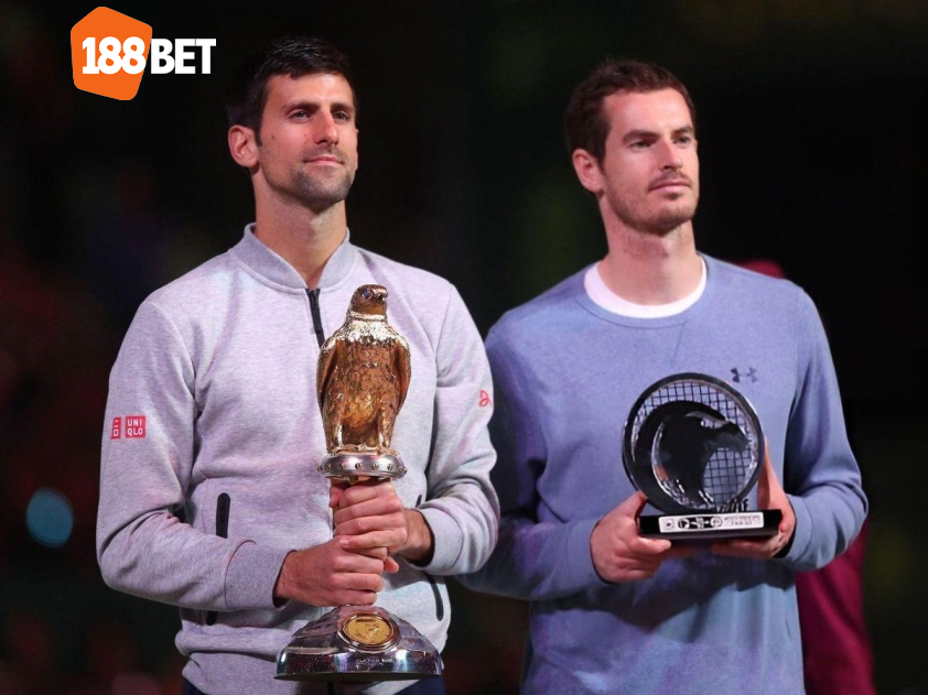 Novak Djokovic và Andy Murray tại Qatar Open 2017 (Ảnh: Getty)